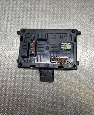 Renault Clio III Other control units/modules 8201054119 1975467 00041759