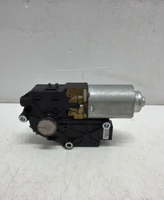 Peugeot 3008 I Sunroof motor/actuator 2226117A 02221932