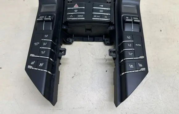 Porsche Cayenne (92A) Climate control unit 7P5907040AB
