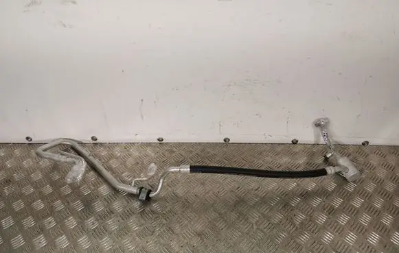 Subaru Forester SK Air conditioning (A/C) pipe/hose AC6B15