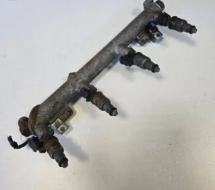 Opel Vectra C Fuel main line pipe 12574825 12564446