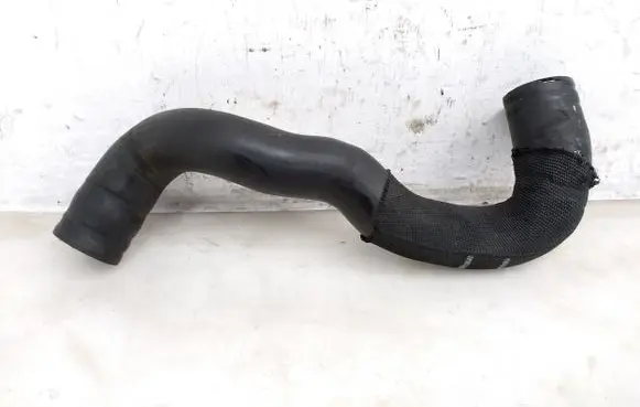 Ford Focus Engine coolant pipe/hose