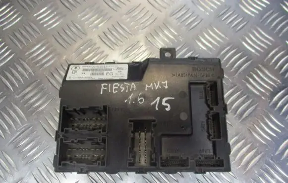 Ford Fiesta Fuse box set 8V51-15K600-EG