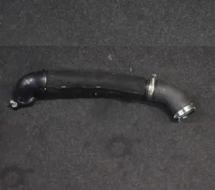 Audi Q3 8U Intercooler hose/pipe 04L145828D