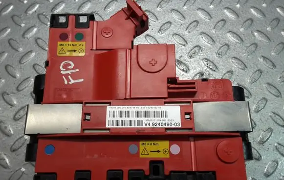 BMW 5 F10 F11 Fuse module 9240490 10688710 924049003