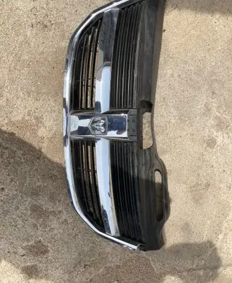 Dodge Journey Front grill 05178281AA 18G84TRMAE 42848