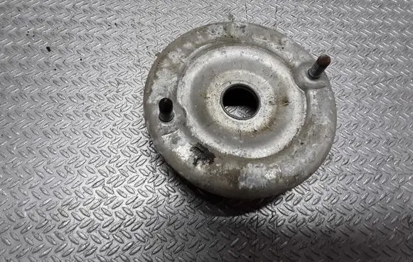 Volkswagen PASSAT B5.5 Coil spring mount 