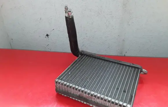 Ford Mondeo MK IV Air conditioning (A/C) radiator (interior) T113