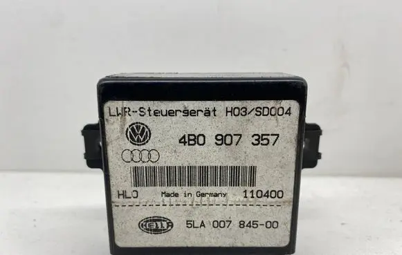 Audi A6 S6 C5 4B Light module LCM 4B0907357