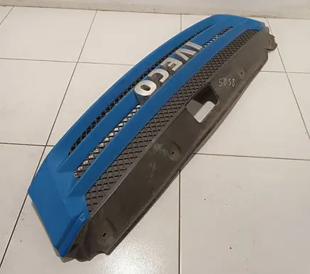 Iveco Daily 35 - 40.10 Front grill 3802801 26010
