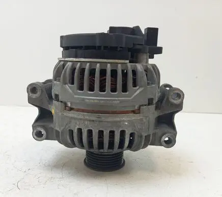 Volkswagen Golf VI Generator/alternator 06B903016AB