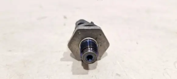 Opel Astra H Fuel pressure sensor 0281002767