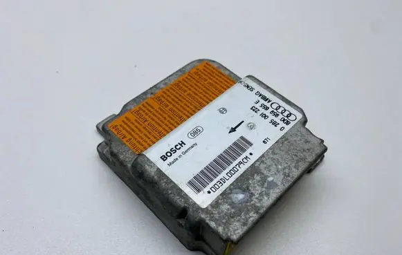 Audi A3 S3 8L Airbag control unit/module 8D0959655E 0285001223
