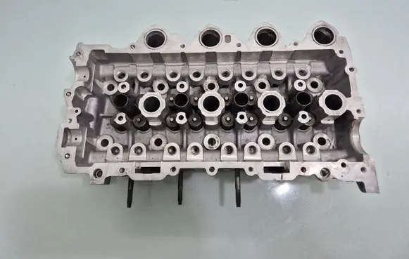 Volvo S40 Engine head 9655911480