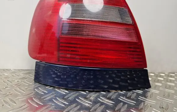Audi A4 S4 B5 8D Rear/tail lights 8D0945095D