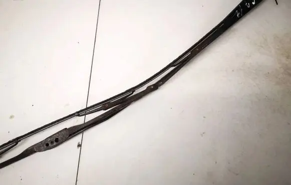 Ford Transit Front wiper blade arm yc1517526da yc15-17526-da