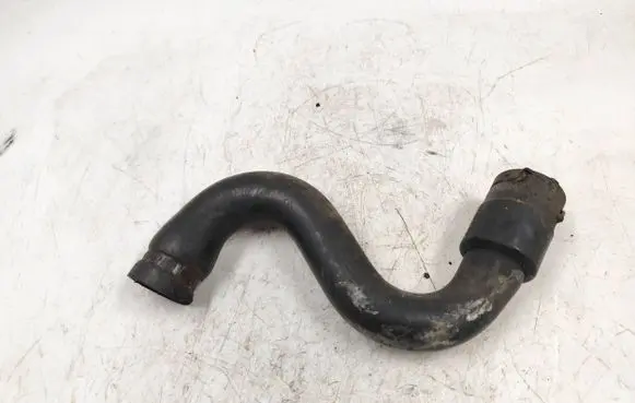 Audi A4 S4 B5 8D Engine coolant pipe/hose 8D0121101Q