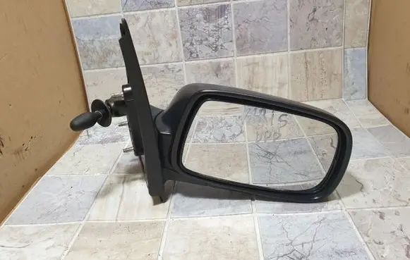 Toyota Yaris Coupe wind mirror (mechanical) 8278 E13010399