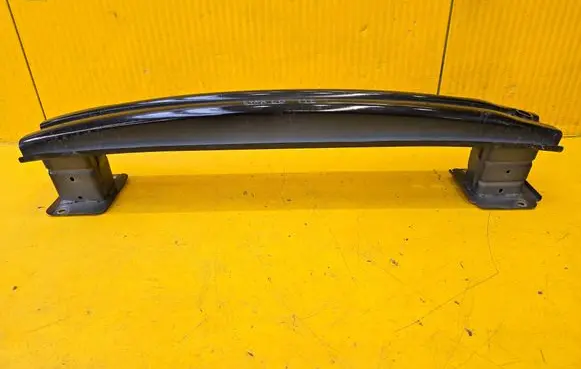Lynk u0026 co 01 Rear beam 