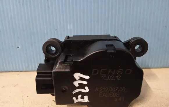 Citroen C4 I Picasso Air flap motor/actuator A21200700