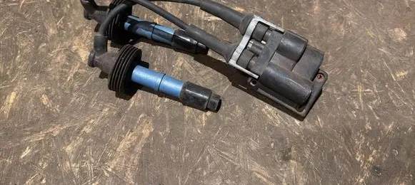 Volvo S40, V40 High voltage ignition coil 2526111A
