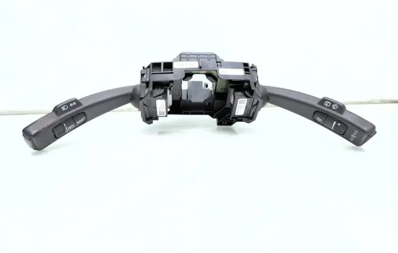 Volvo XC60 Wiper turn signal indicator stalk/switch 31334644 31334647 31264169