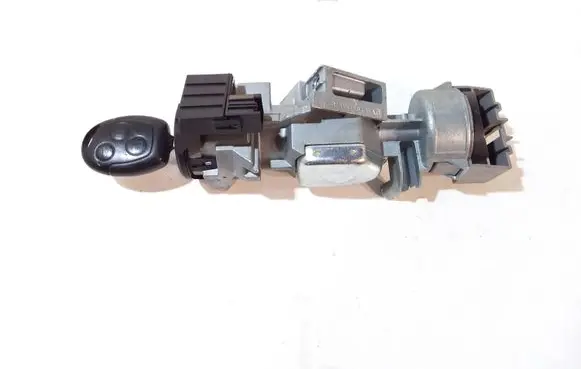 Ford Focus C-MAX Ignition lock 3M513F880
