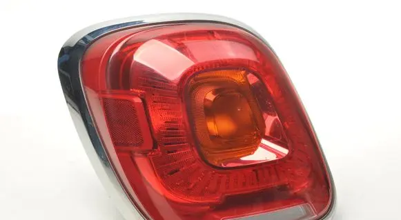 Fiat 500X Rear/tail lights 51937403