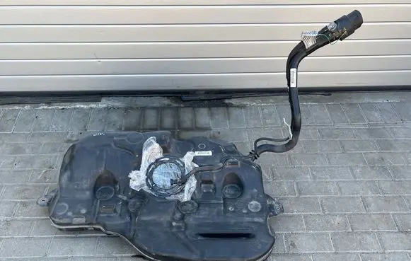 Honda Civic X Fuel tank 1719500826
