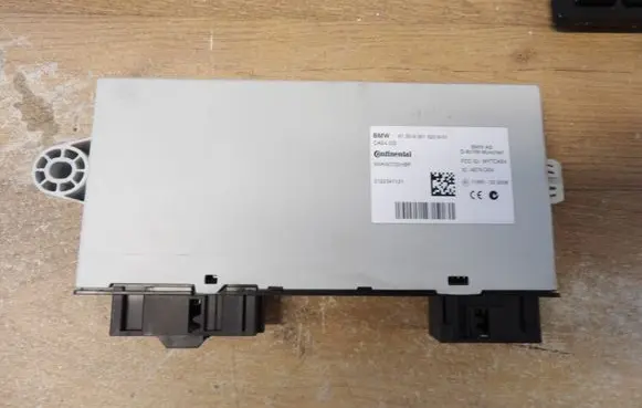 BMW 5 F10 F11 CAS control unit/module 9301522 5WK50722HBR 2122341121