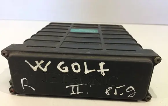 Volkswagen Golf II Engine control unit/module 811906264 0280800104105