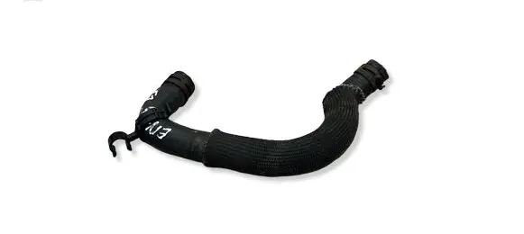 Land Rover Discovery Sport Engine coolant pipe/hose 