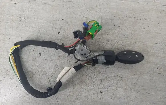 Peugeot 807 Ignition lock