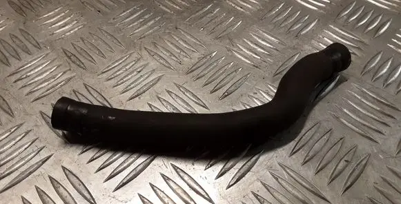 Nissan Qashqai Engine coolant pipe/hose