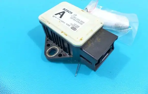Toyota Avensis T270 ESP acceleration yaw rate sensor 0265005855 IMPRK1230105