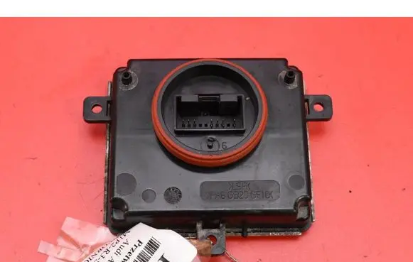 Audi A4 S4 B8 8K Voltage converter/converter module 4G0907697D