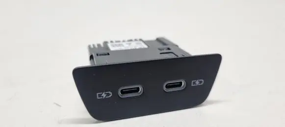 Audi Q4 Sportback e-tron USB socket connector 2G6035954
