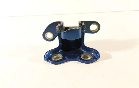 Toyota Auris E180 Rear door upper hinge
