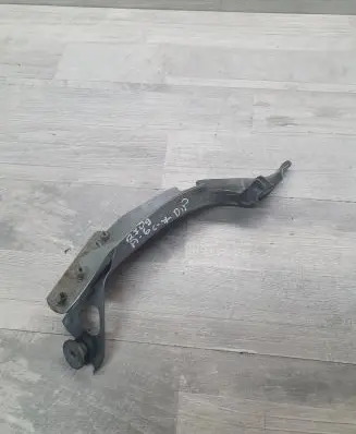 Audi A6 S6 C7 4G Fender mounting bracket 4G0821136A 2711