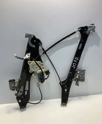Mercedes-Benz CLS C219 Front door window regulator with motor A2197201046 2197201046