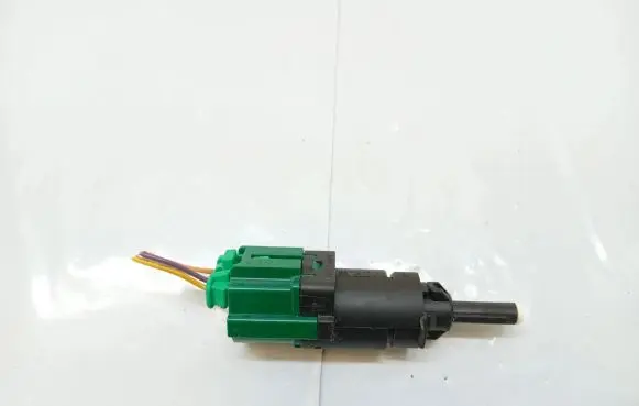 Citroen DS5 Brake pedal sensor switch 9670430580