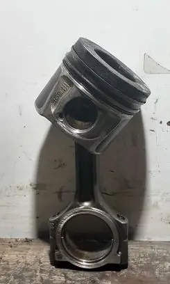 Renault Trafic III (X82) Piston 080340