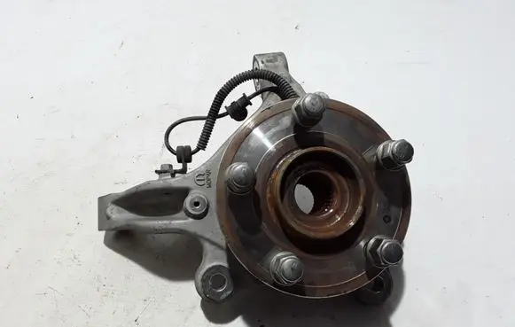 Chrysler Pacifica Front wheel hub 68189019AB
