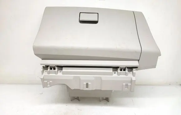 Nissan Leaf I (ZE0) Glove box set 