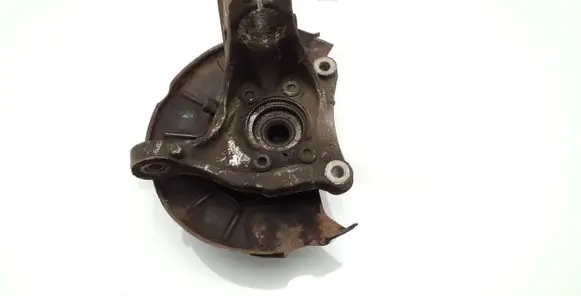 Volkswagen PASSAT B6 Front wheel hub 3C0407253F
