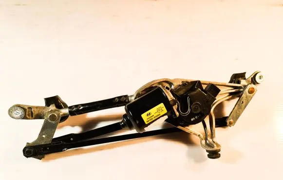 Front wiper linkage