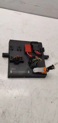 Audi A4 S4 B7 8E 8H Comfort/convenience module 8E0907279M 21092006