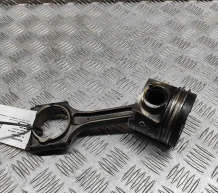 Volvo V60 Piston 31401216 31339996