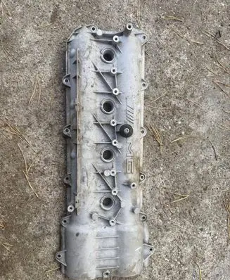 Mercedes-Benz CL C216 Rocker cam cover A1560161405