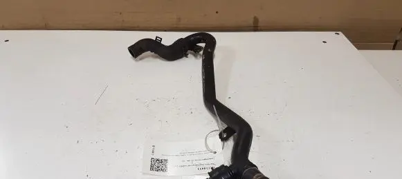 Volkswagen PASSAT CC Engine coolant pipe/hose 5N0121065 1K0121101